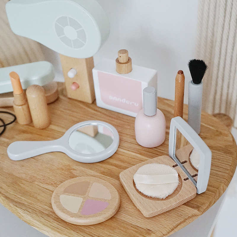 New Children Wooden Simulation - огляд і ціна Beauty Makeup Set For Kids